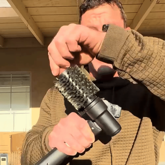 Clean Your Grill in 60 Seconds with an Electric BBQ Cleaner